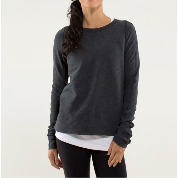 Lululemon Heather Gray Long Sleeve Sweatshirt with back slits. Size 8. - Picture 1 of 5